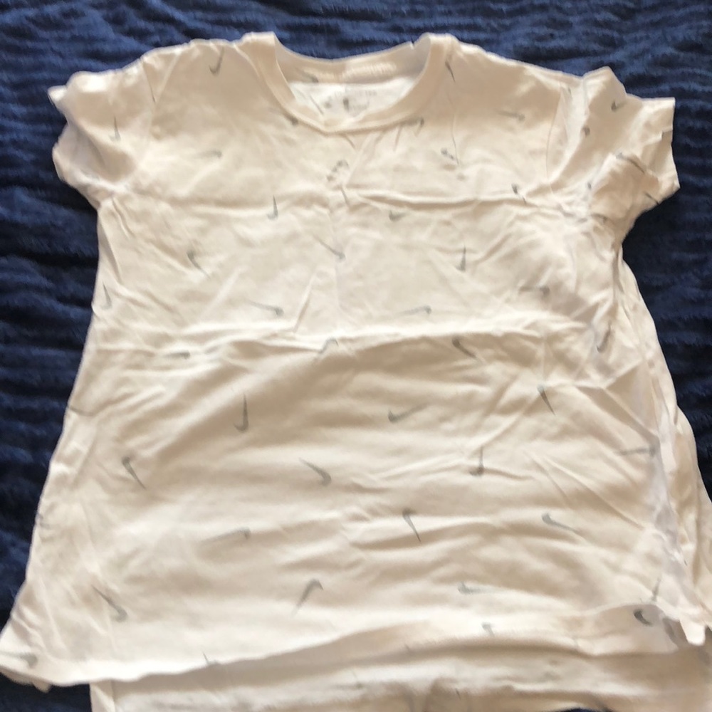 Shirt - Picture 1 of 1